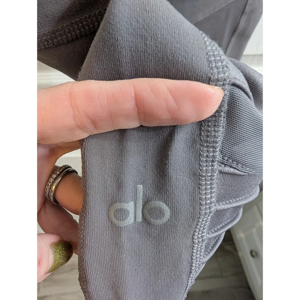 Alo Yoga High‎ Waist Moto Leggings Taupe Ribbed Panel Athletic Pants - Size S